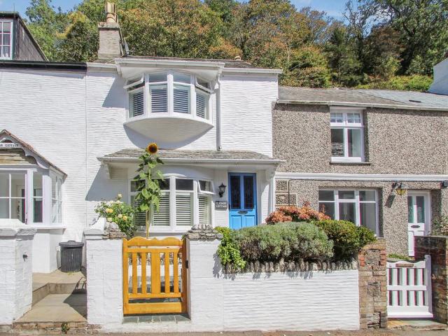 House for sale in Polperro, Cornwall