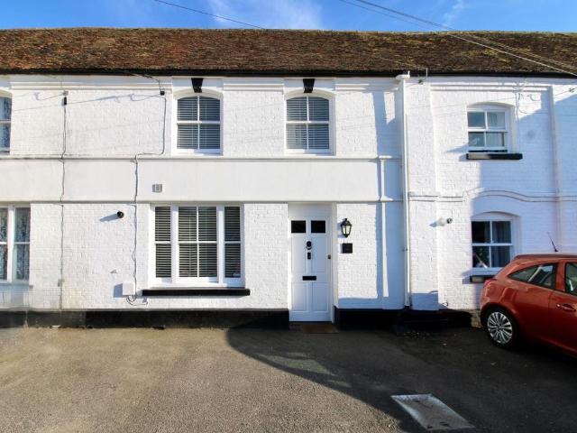House for sale in Ash, Kent