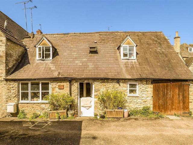 House for sale in Minchinhampton, School House