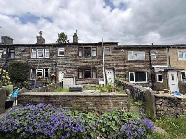 House for sale in Illingworth, West Yorkshire