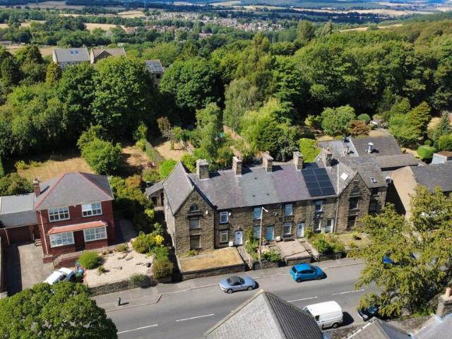 House for sale in Silkstone Common, South Yorkshire