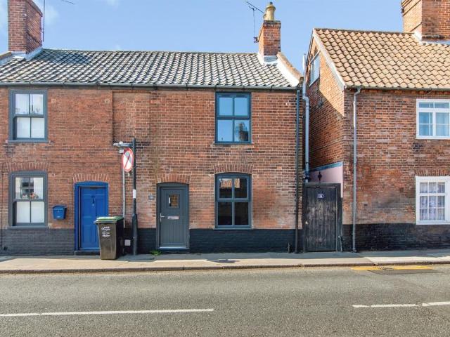 House for sale in Bungay, East Suffolk