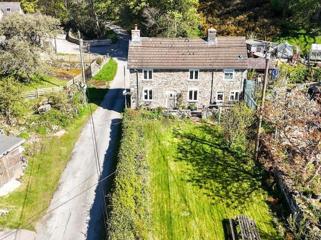 House for sale in Tregeiriog, Wales