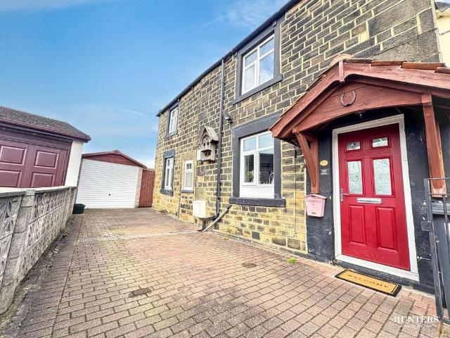 House for sale in Heckmondwike, West Yorkshire