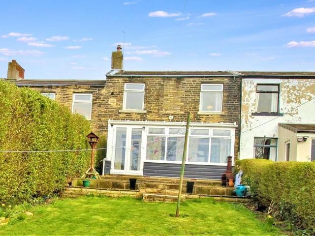 House for sale in Huddersfield, Isle Of Man