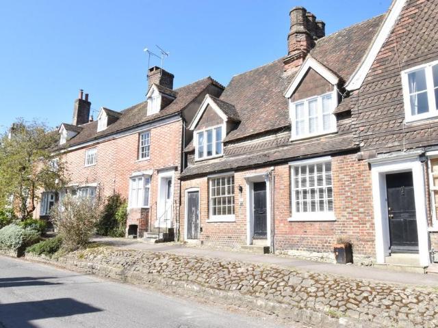 House for sale in Midway, Kent