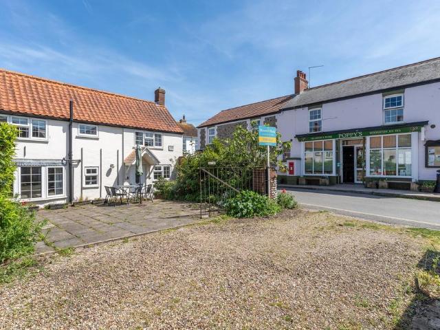 House for sale in Stokesby, Norfolk