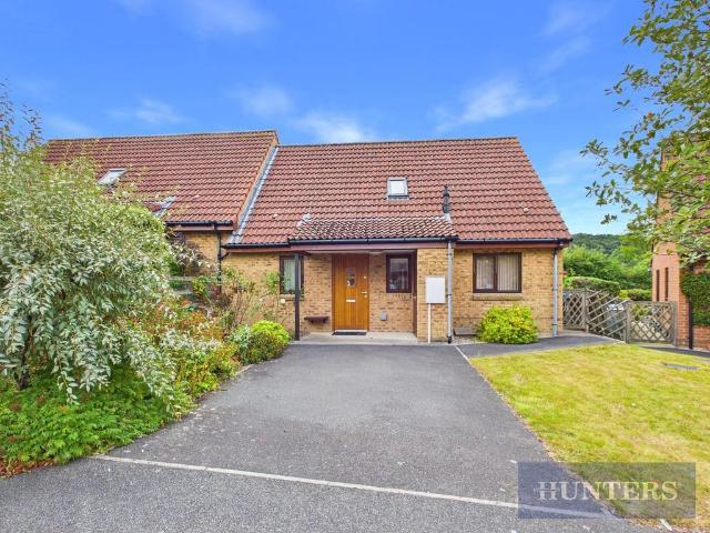 House for sale in Sandybed, Scarborough