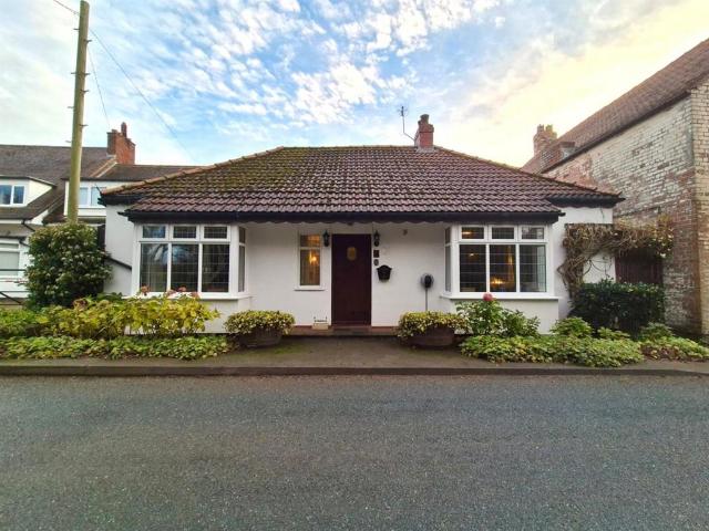 Bungalow for sale in Beeford