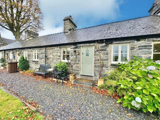 House for sale in Ysbyty Ifan, Wales