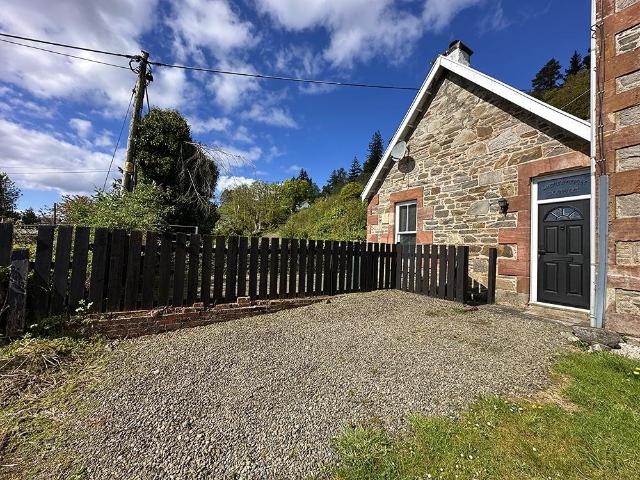 House for sale in Tighnabruaich, Scotland