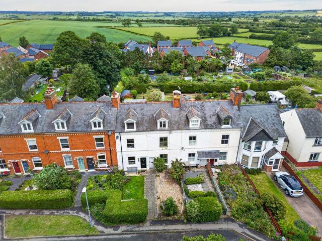 House for sale in Stanford On Avon, Leicestershire