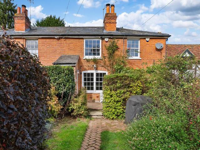 House for sale in Cookham Dean, Cookham