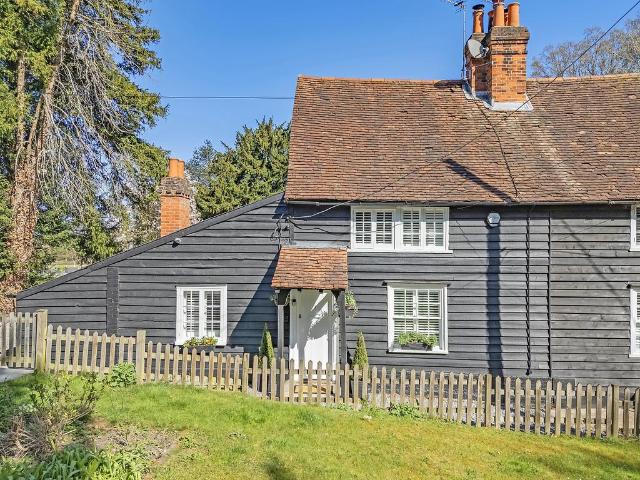 House for sale in Navestock Side, Essex