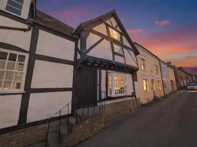 House for sale in Newent, Bromsberrow Heath