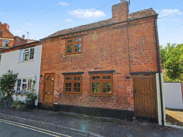 House for sale in Alderminster, Warwickshire