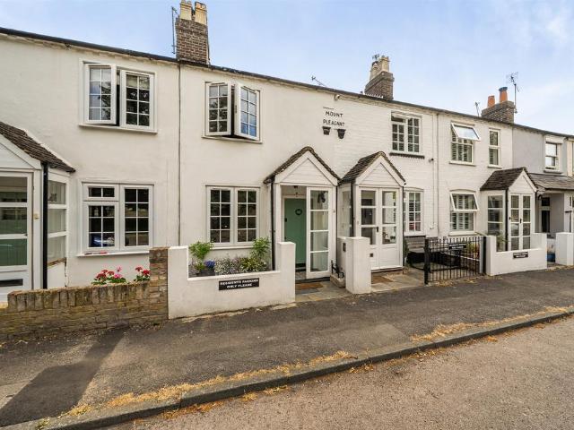 House for sale in Five Acres, Hertfordshire