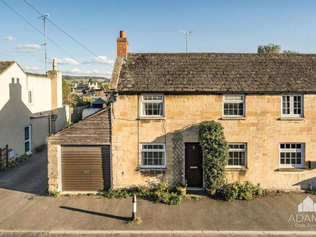 House for sale in Winchcombe, Pamington