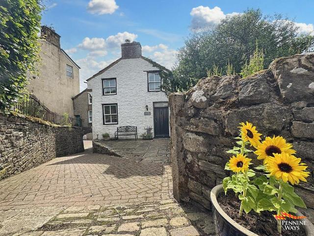 House for sale in Alston