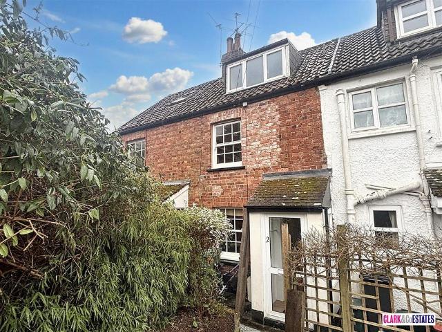 House for sale in Watergate, Devon