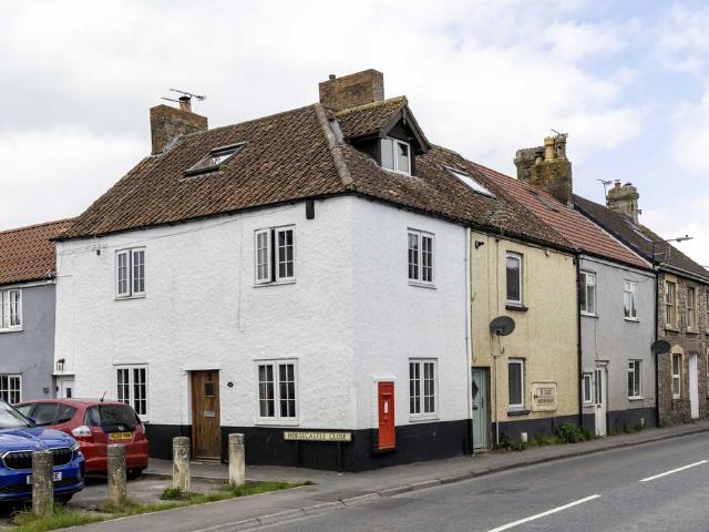 House for sale in Yatton, North Somerset