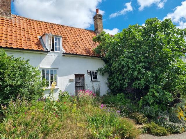 House for sale in Eastbridge, Suffolk
