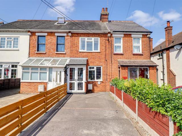 House for sale in Bread and Cheese Hill, Essex