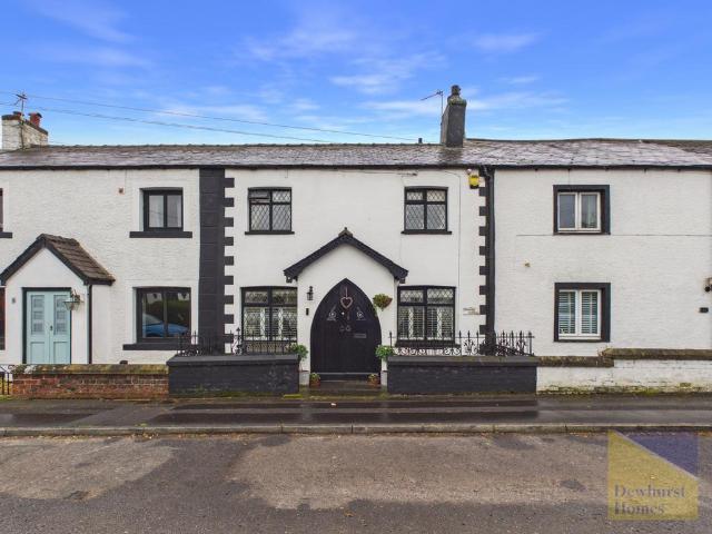 House for sale in Clifton, Lancashire