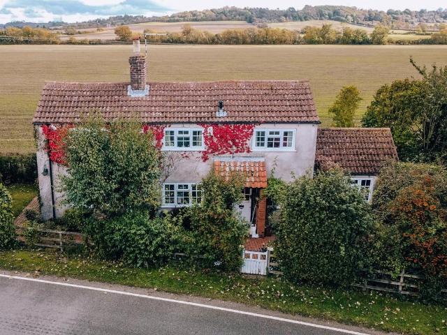 House for sale in Barholm, Lincolnshire
