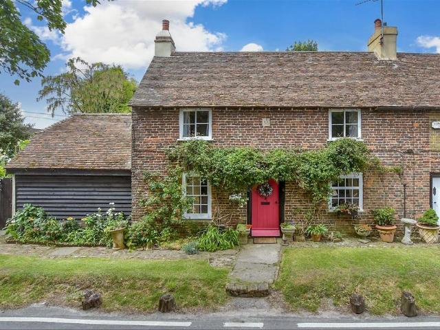 House for sale in Northbourne, Ash