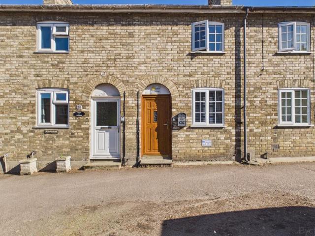 House for sale in Chelmondiston, Suffolk