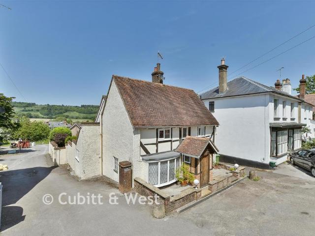 House for sale in Pachesham Park, Surrey