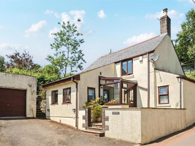 House for sale in Strode, Devon