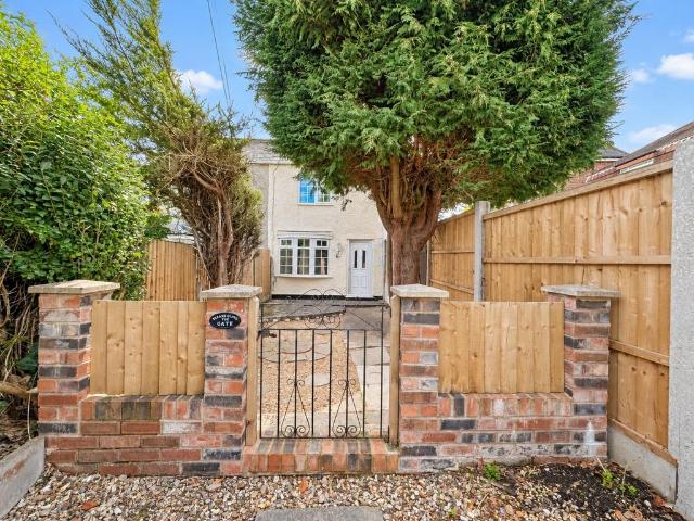 House for sale in Heswall, Liverpool City Region