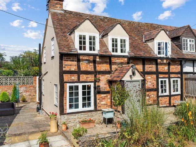 House for sale in Hampton, Crookhill