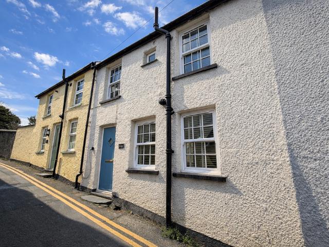 House for sale in Aberdyfi, Wales