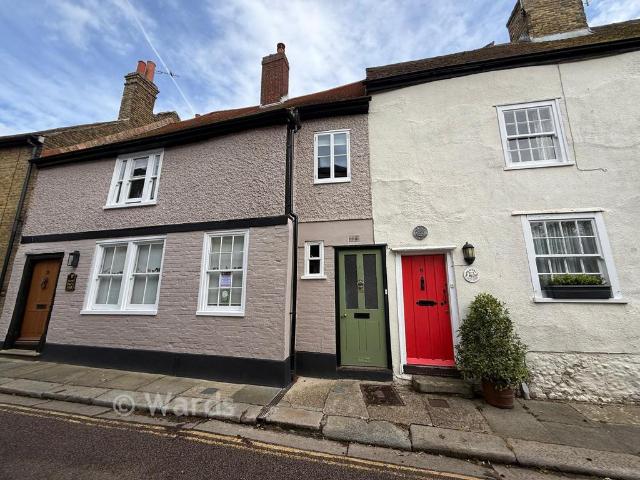 House for sale in Sandwich, Ash