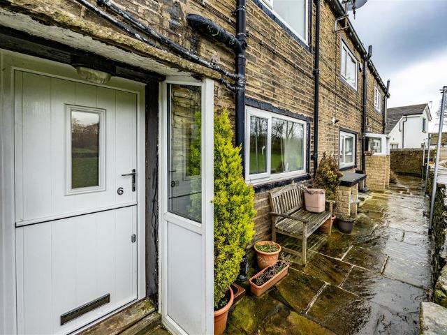 House for sale in Northowram, Calderdale
