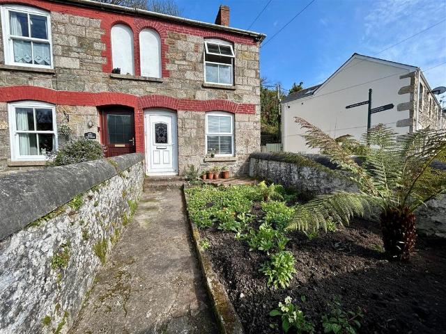 House for sale in Helston, Cornwall