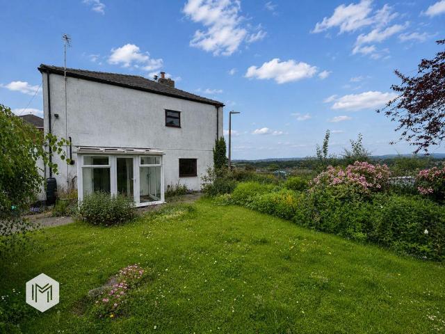 House for sale in Ringley, Lee Bank