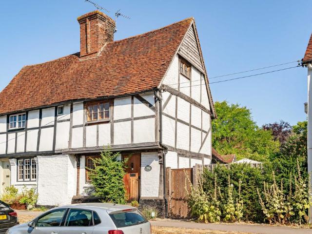 House for sale in Berrick Salome, Oxfordshire