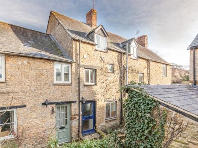 House for sale in Black Bourton, Oxfordshire