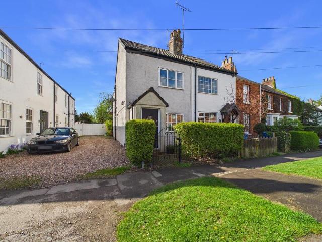 House for sale in Elloughton-cum-Brough, Elloughton