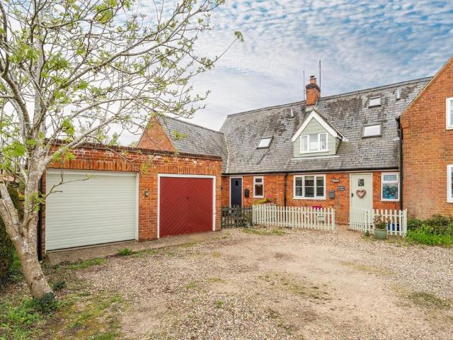 House for sale in Comers, Norfolk