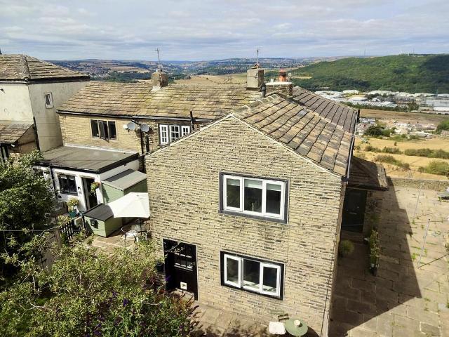 House for sale in West Yorkshire