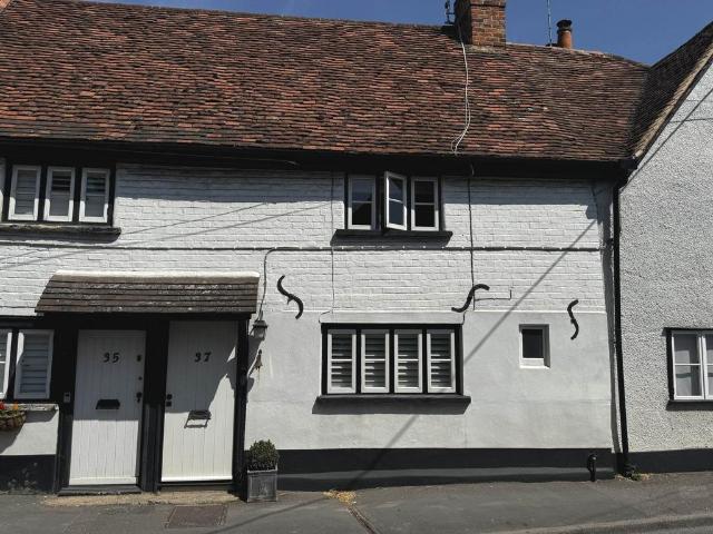 House for sale in Berrick Salome, Oxfordshire