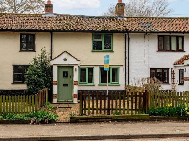 House for sale in Burgh St Peter, Norfolk