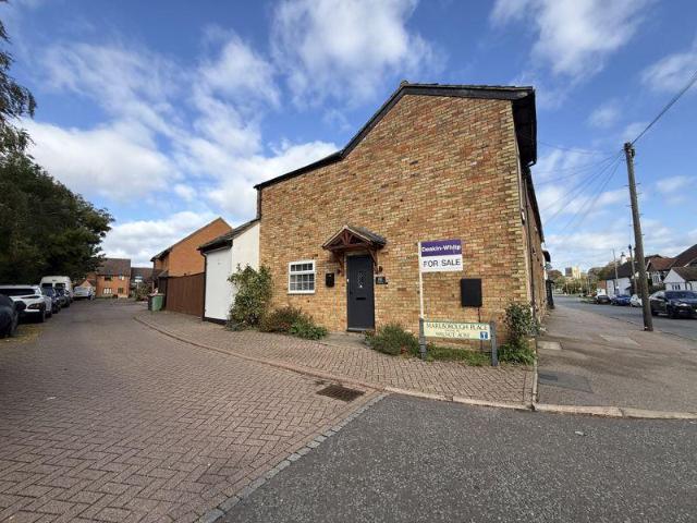 House for sale in Toddington, Bedfordshire