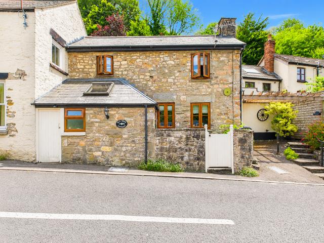 House for sale in Bromsberrow Heath, Gloucestershire