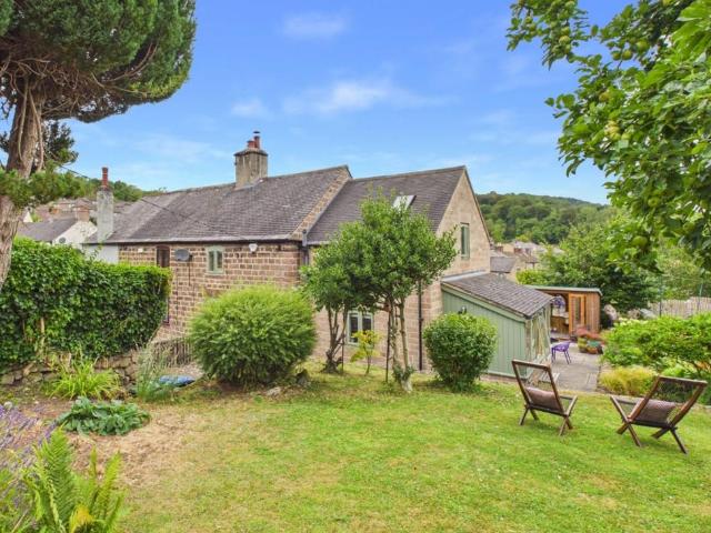 House for sale in Froggatt, East Midlands